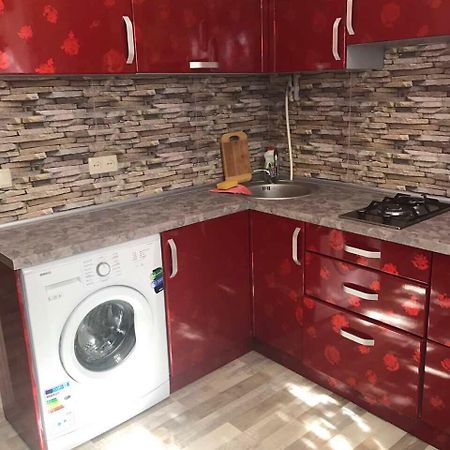 Red Apartment 2019 Very Centre Kherson Bagian luar foto