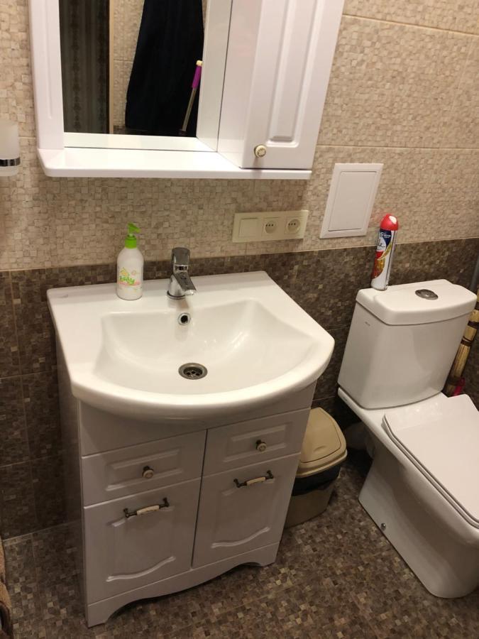 Red Apartment 2019 Very Centre Kherson Bagian luar foto